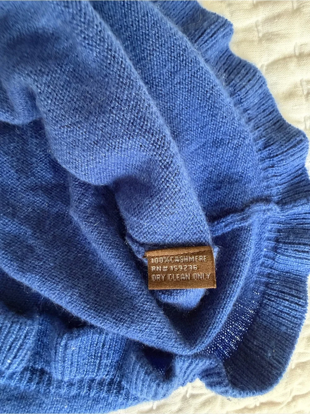 J. McLaughlin Women's Cashmere Crewneck Sweater in Royal Blue